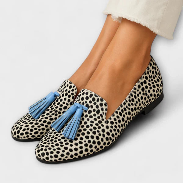 Mocasín con Borlas