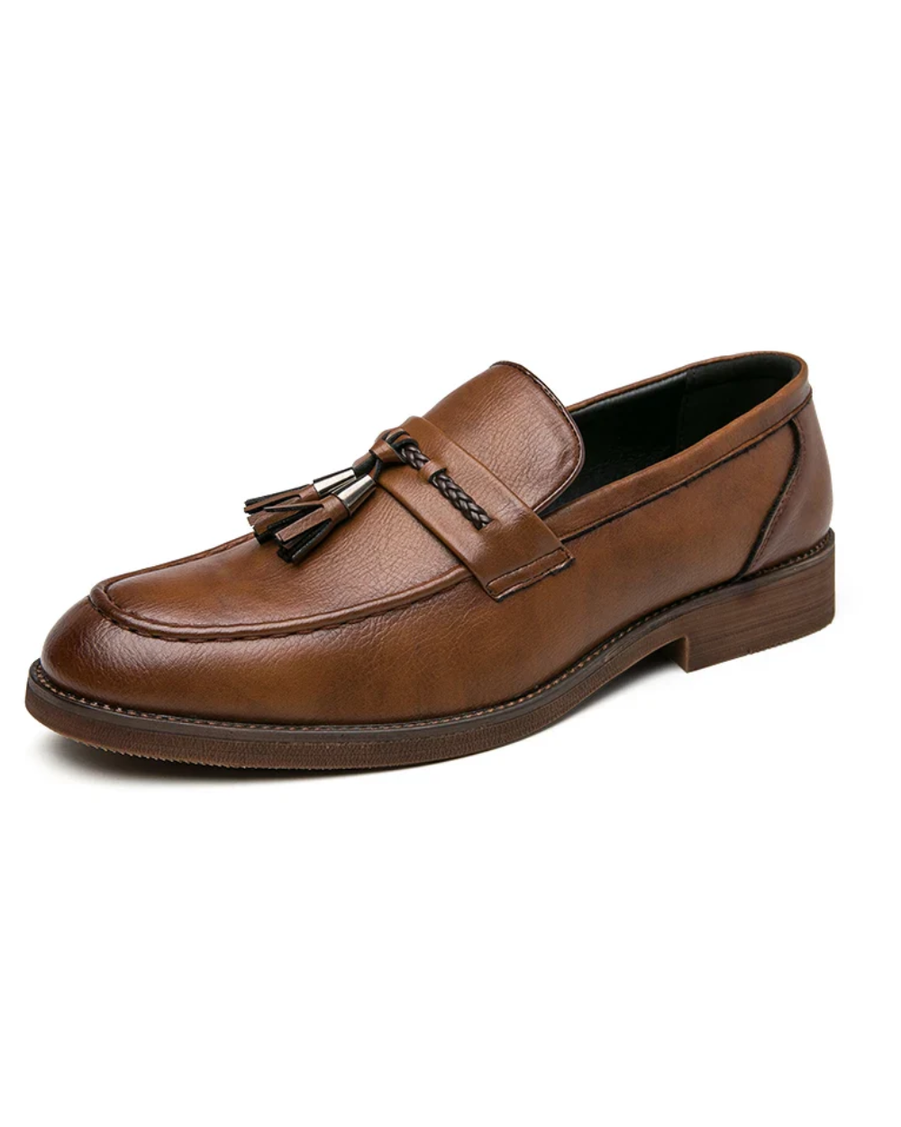 MOCASÍN CLÁSICO CON BORLA